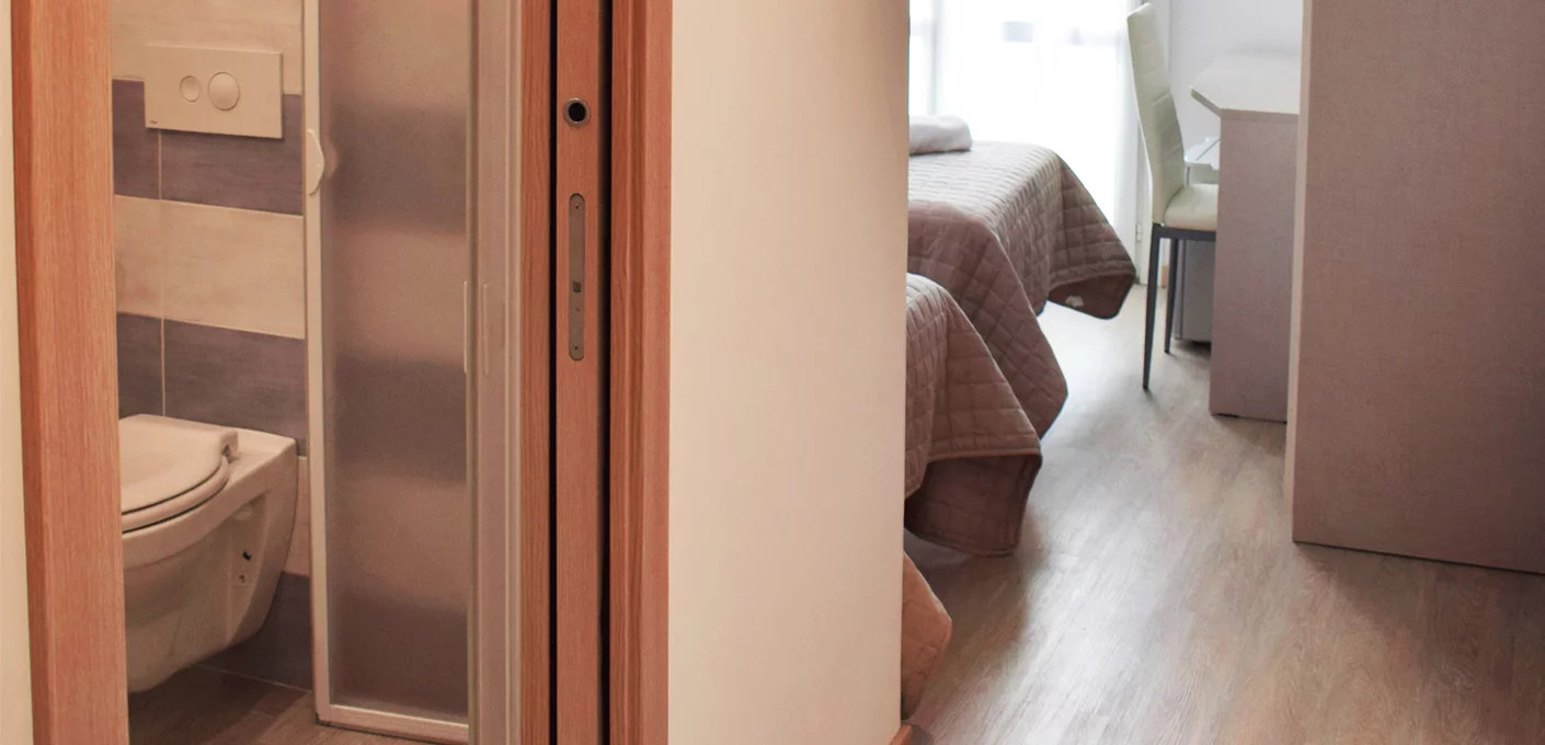 media.Camera-Superior-02-Hotel-Arno-Misano